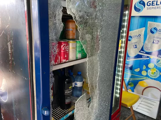 Bandidos amarram dono de mercearia durante assalto Planalto 2, em Medeiros Neto