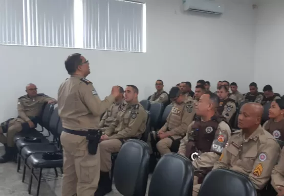 Major Dumas realiza a sua primeira parada geral com o efetivo da 43ª CIPM, em Itamaraju