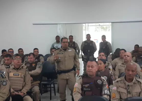 Major Dumas realiza a sua primeira parada geral com o efetivo da 43ª CIPM, em Itamaraju