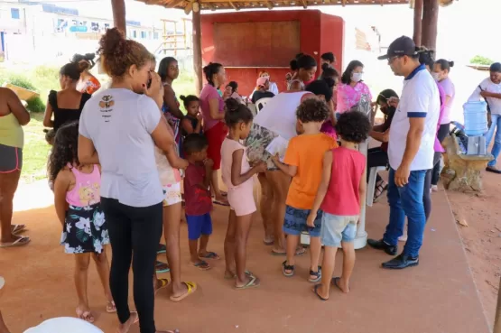 Atenção Básica promove ação para controle de verminoses infantis no Residencial Santos Guimarães