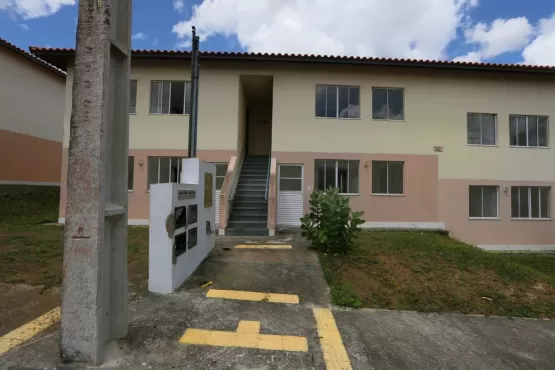 Ministro Rui Costa e Jerônimo Rodrigues vistoriam residenciais do Minha Casa, Minha Vida na Bahia