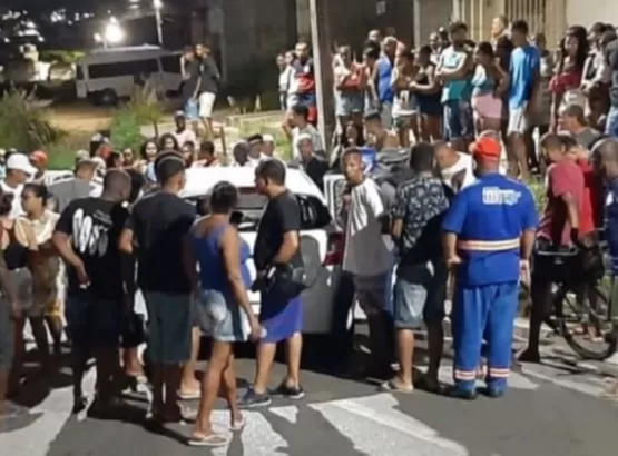 Vídeos -Troca de tiros entre polícia e criminosos termina com 04 mortos na Bahia
