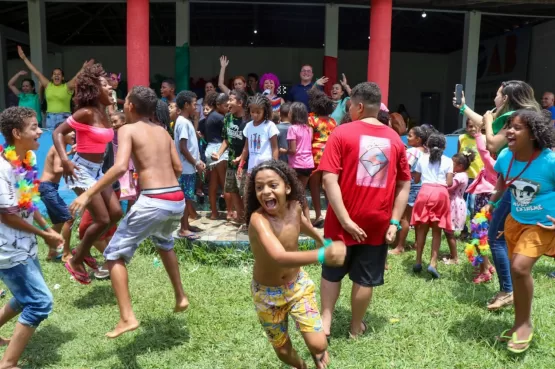 Colônia de Férias: Secretaria de Assistência Social, por meio dos CRAS, oferece diversão a crianças e adolescentes