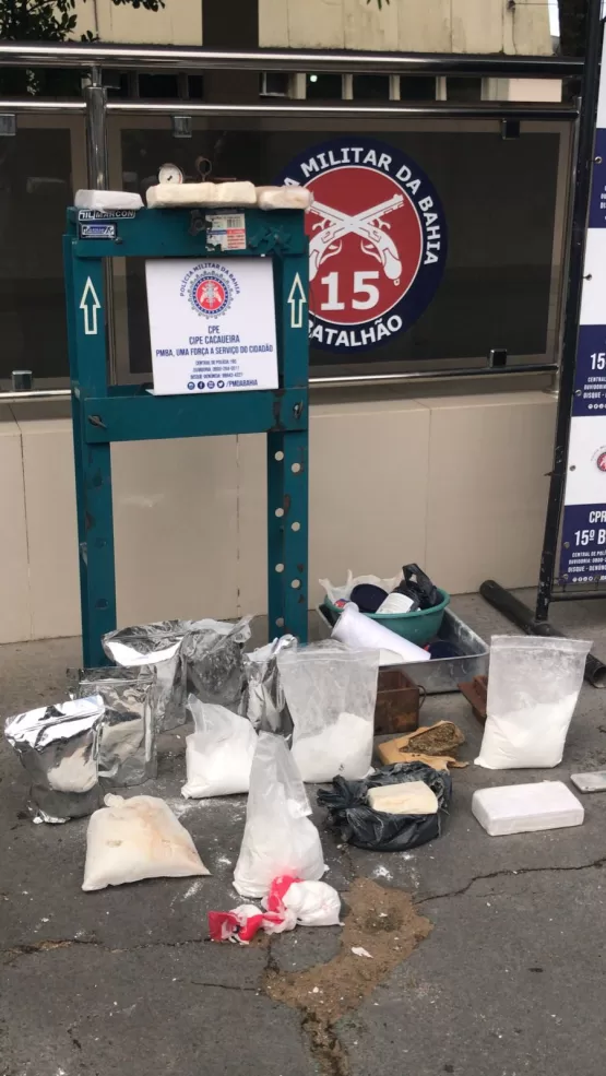 Laboratório de refino de drogas é descoberto em Itabuna