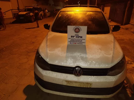 Operação Conjunta da Policia Civil e Policia Militar prende traficantes e apreende carro roubado, drogas e arma em Posto da Mata