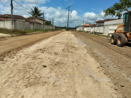 Obra de pavimentação da Av. das Galáxias no Bonadimam segue a todo vapor  