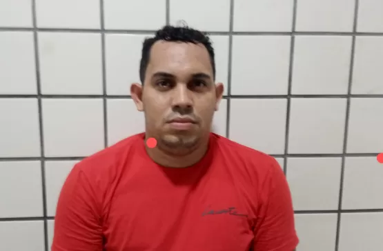 Homem é preso por mandado de prisão em Nova Viçosa