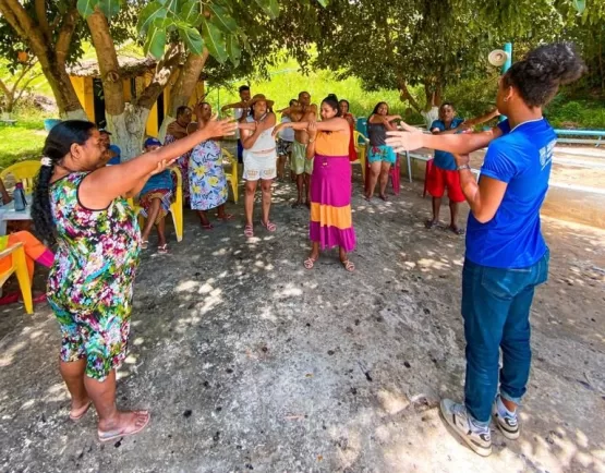 Prefeitura de Medeiros Neto realiza passeio com pacientes do CAPS