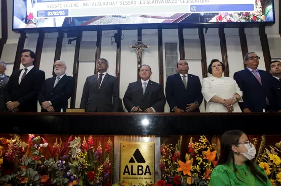 Governador Jerônimo Rodrigues leva mensagem de união para os parlamentares, em abertura dos trabalhos da Alba  