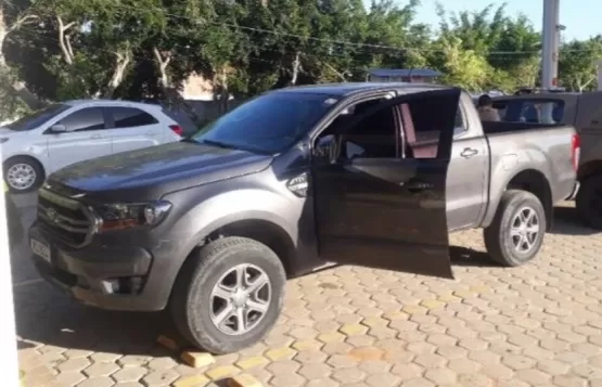 Policiais da 7ª CIPM recuperam em Itagimirim carro furtado em Eunápolis
