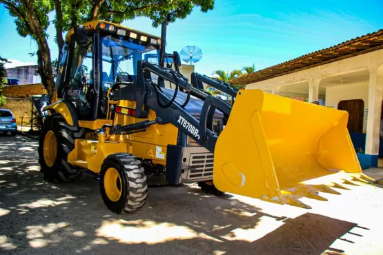 Teixeira - Assinatura da ordem de serviço para drenagem e pavimentação do Jardim Caraípe ocorreu nesta segunda (06)