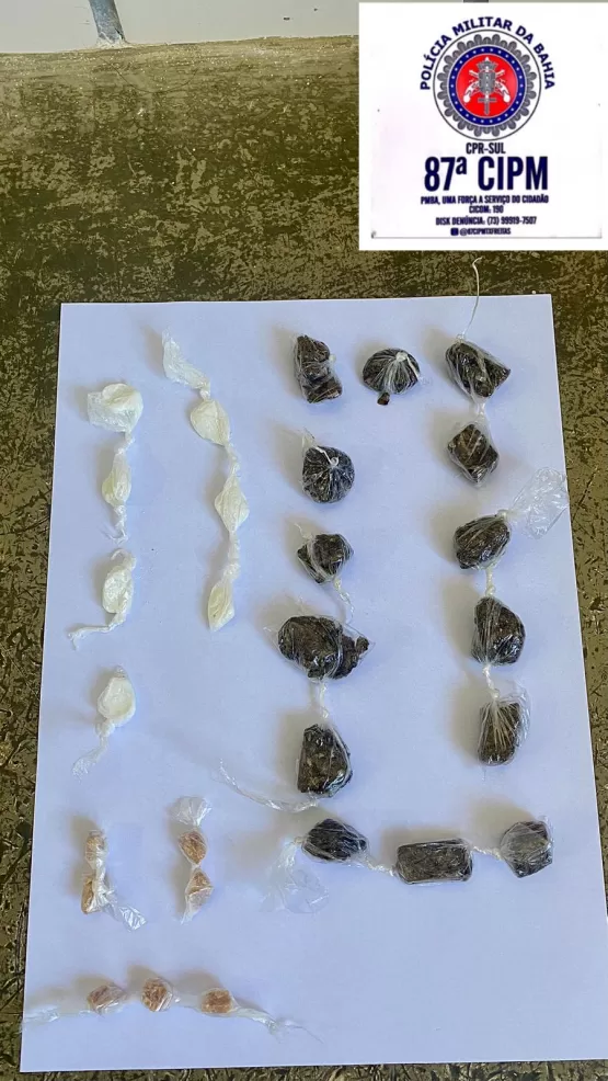 PM apreende sacola com cocaína, maconha e crack em Teixeira de Freitas