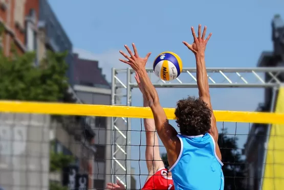 Saiba como se inscrever em aulas gratuitas de voleibol em Teixeira de Freitas