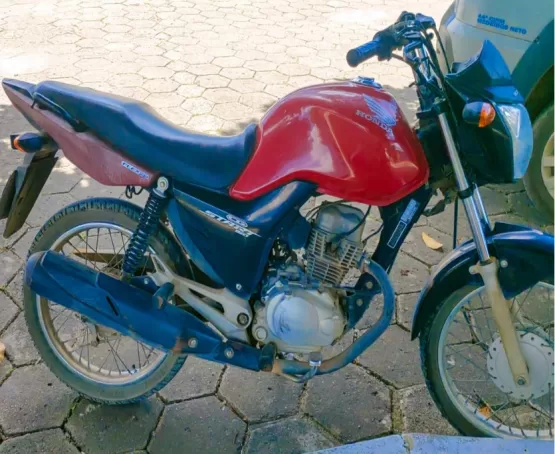 Policiais Militares da 44ª CIPM recuperam veículo com restrição de roubo em Medeiros Neto