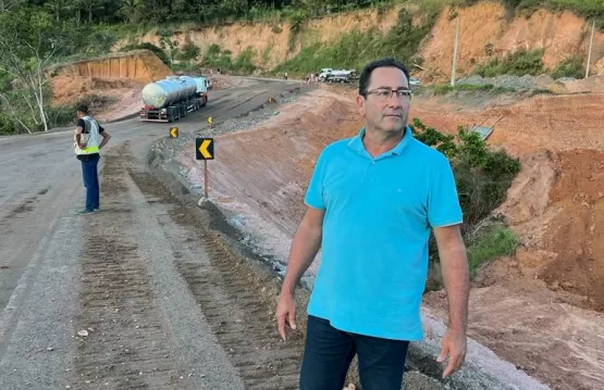 BR 101: Secretário Leo Oss, comemora liberação parcial da rodovia em Itamaraju