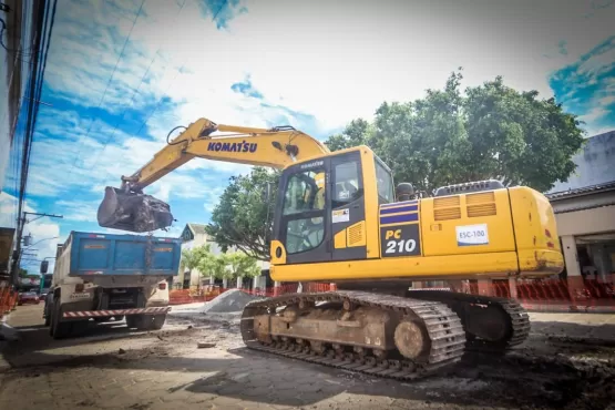 Obras no entorno do Shopping Teixeira Mall avançam; veja fotos