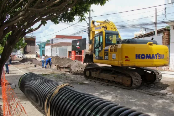 Obras no entorno do Shopping Teixeira Mall avançam; veja fotos