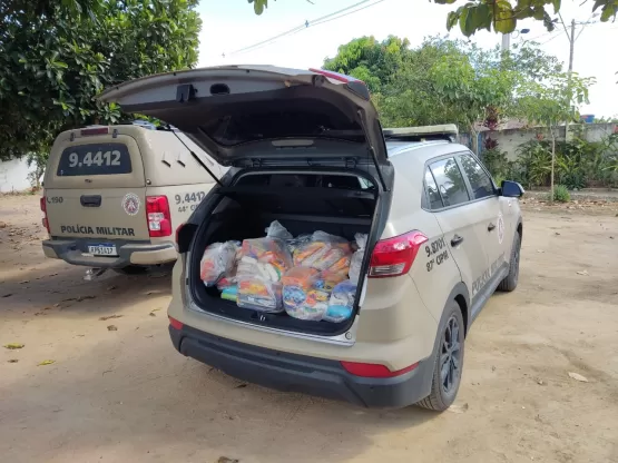 PMBA, através da 87ª e 44ª CIPMs, entrega alimentos da Campanha Força Solidária em Medeiros Neto