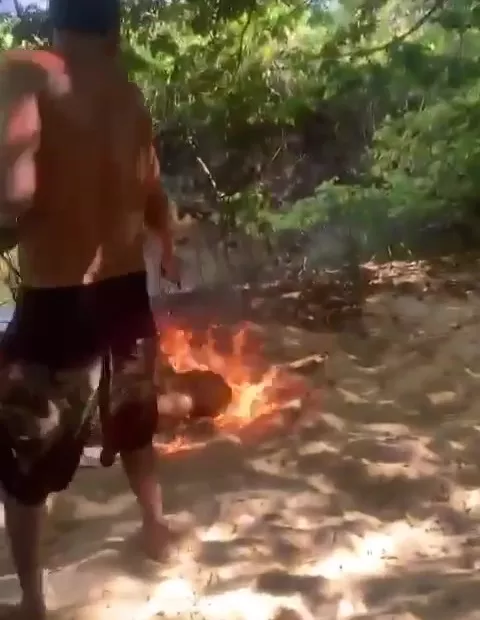 Crime bárbaro – Criminosos amarram vítima, ateiam fogo nele vivo, atiram e depois jogam corpo no rio, em Guaratinga
