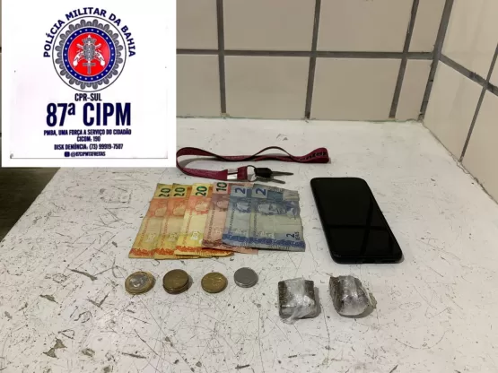 PM prende suspeito com maconha em Teixeira de Freitas