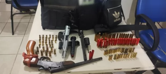 Policiais  da CIPPA/PS e fiscais do ICMBio apreendem armas de fogo, munições e colete balístico em Una.