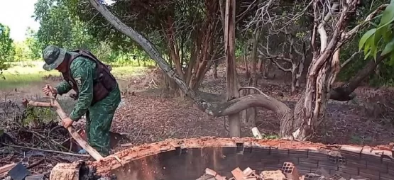  CIPPA/PS e INEMA destroem forno usado para a produção de carvão ilegal no município de Caravelas.