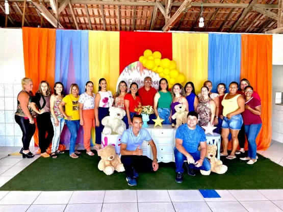 Primeiro dia de aula nas escolas municipais é marcado por acolhimento e entusiasmo em Medeiros Neto