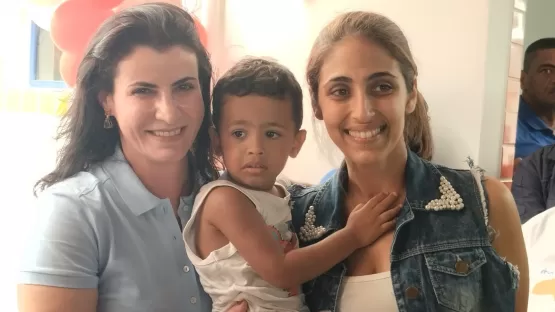 Prefeita Luciana Machado reinaugura a Creche Pequerruchos em Posto da Mata