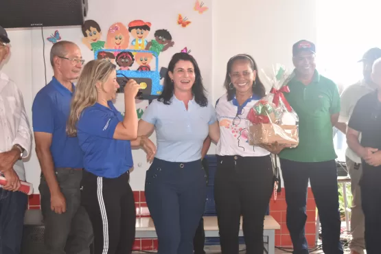 Prefeita Luciana Machado reinaugura a Creche Pequerruchos em Posto da Mata