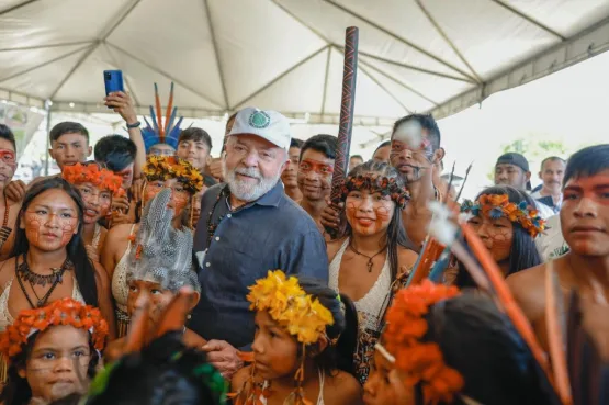 “Vocês são a origem do nosso país e serão tratados com o valor que merecem”, diz Lula na Assembleia Geral do Povos Indígenas