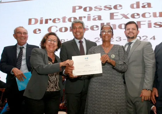 Governador Jerônimo Rodrigues participa da posse da nova diretoria da UPB em Salvador