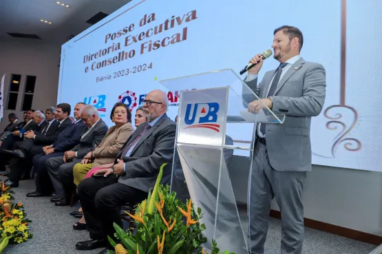    Prefeito Tonzinho participa da posse da nova diretoria da UPB em Salvador