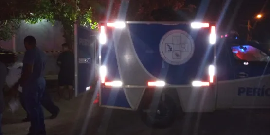 Jovem é executado  na calçada de um  bar no bairro Arco verde, em Teixeira de Freitas