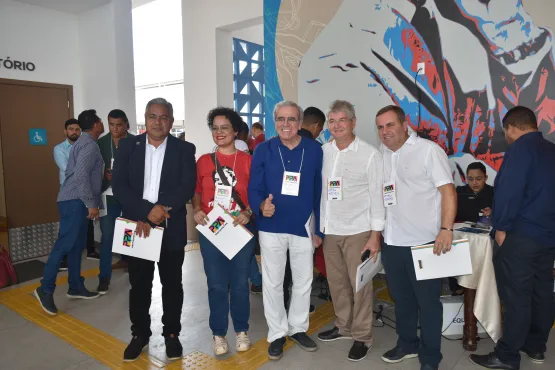 Prefeito Zico de Baiato participa da 1ª Plenária do PPA em Teixeira de Freitas