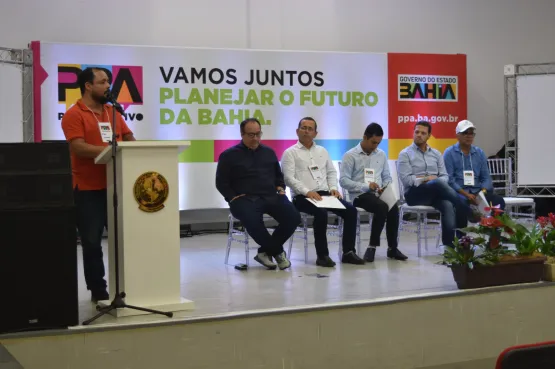 Prefeito Silvio Ramalho participa da 1ª Plenária do PPA participativo em Teixeira de Freitas 