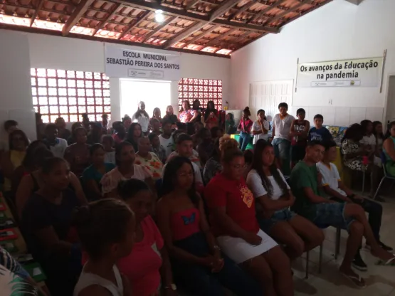 Prefeitura de Caravelas entrega reforma e inaugura salas temáticas de escola em Nova Tribuna 