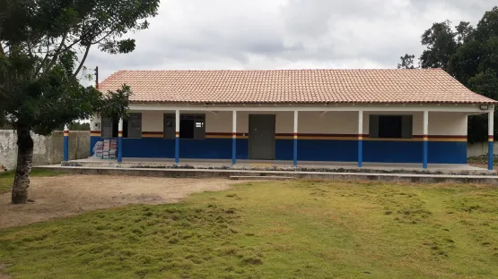 Escola Municipal do povoado de Campo Formoso é inteiramente reformada em Mucuri