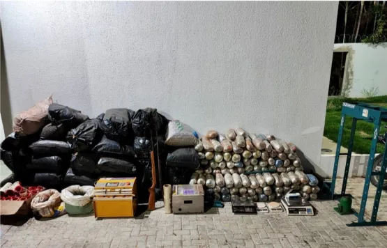 Homem é preso em posse de 634 kg de maconha avaliados em R$ 2 milhões