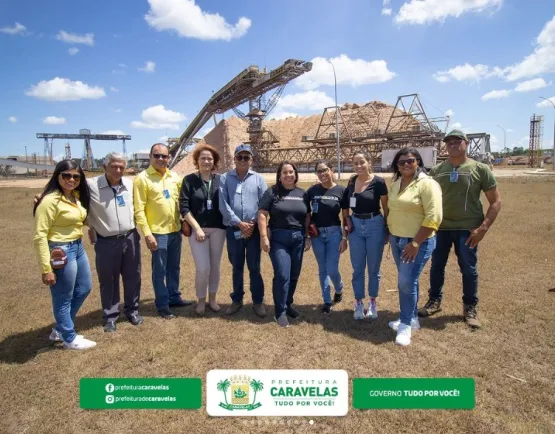 Prefeito Silvio Ramalho participa de reunião na fábrica da Suzano