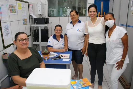 Programa Saúde na Escola vacina estudantes da rede pública contra o HPV, em Teixeira de Freitas