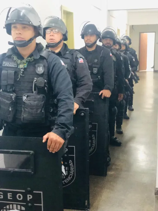 Celulares e drogas são apreendidos durante “Operação Revista” no Conjunto Penal de Teixeira de Freitas