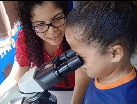 Prefeitura de Medeiros Neto inclui escolas da rede municipal na campanha de conscientização contra a dengue