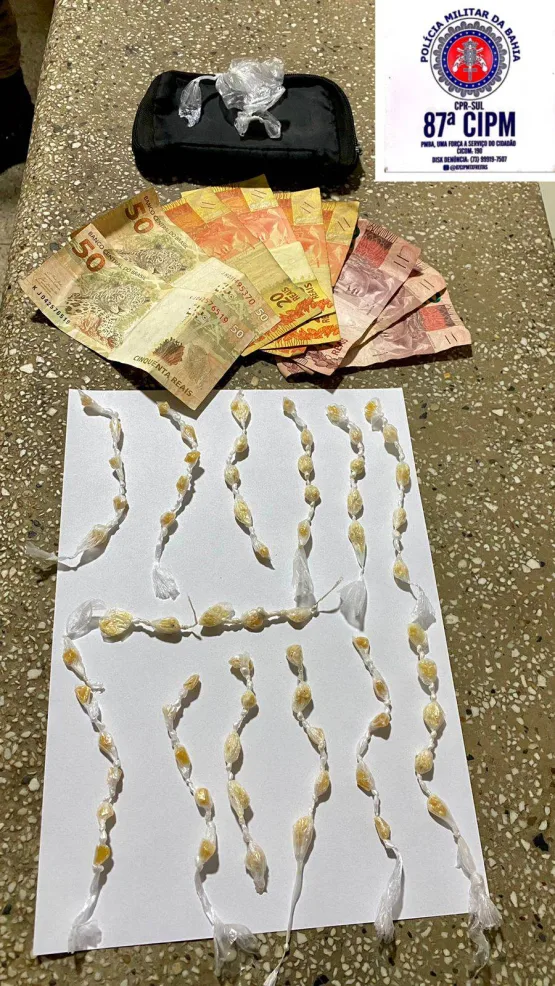 PM prende homem com pedras de crack em Teixeira de Freitas