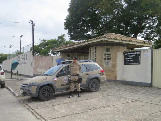 Comandante da PM em Teixeira de Freitas tranquiliza população e diz que está intensificando segurança nas escolas