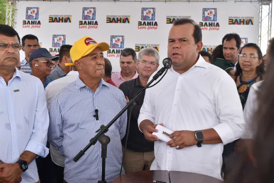 Governador em exercício inaugura Areninha Society e autoriza construção de uma delegacia de Polícia Civil, em Ibirapuã