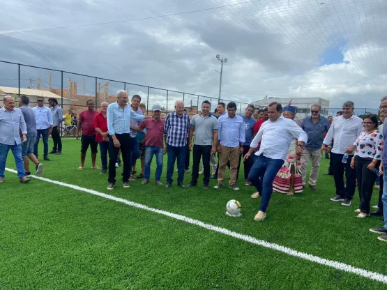 Prefeito Beto Pinto e governador Geraldo Jr. inauguram complexo esportivo da Areninha Society em Medeiros Neto