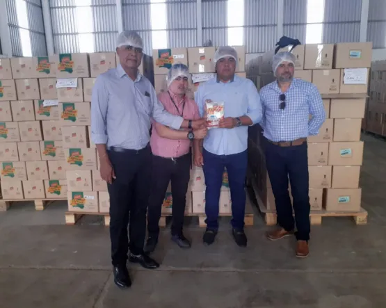 Prefeito Zico de Baiato visita  indústria de alimentos no Paraná e articula implantação de unidade para  geração de empregos em Alcobaça