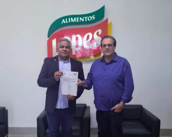 Prefeito Zico de Baiato visita  indústria de alimentos no Paraná e articula implantação de unidade para  geração de empregos em Alcobaça