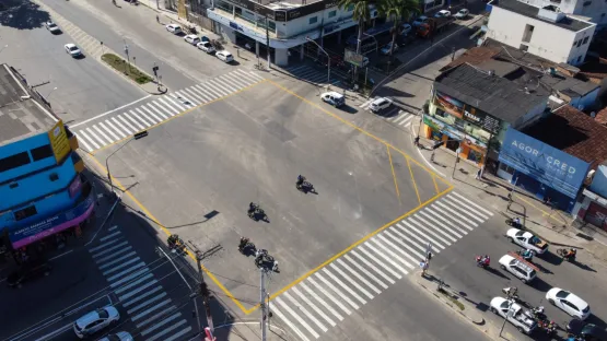 Prefeitura inicia obras de sinalização em Teixeira de Freitas