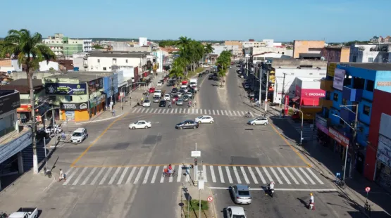 Prefeitura inicia obras de sinalização em Teixeira de Freitas